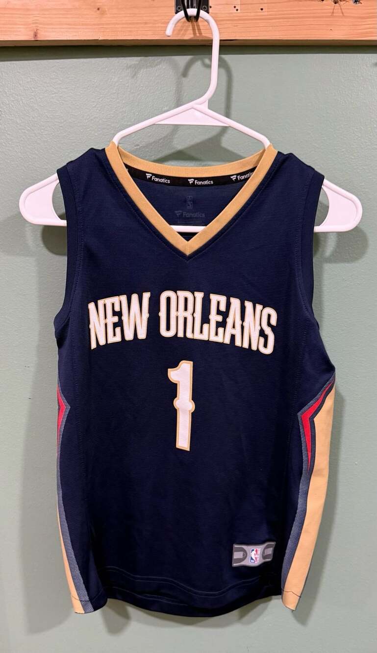 Fanatics Zion Williamson New Orleans Pelicans Jersey Size M Youth Navy